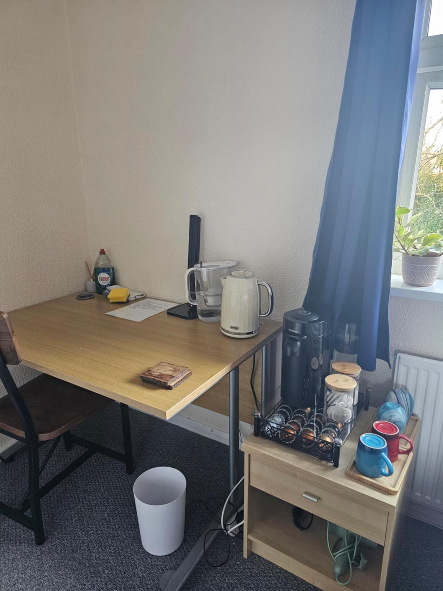 Double Bedroom Located Close To Manchester Airport 威森肖 外观 照片